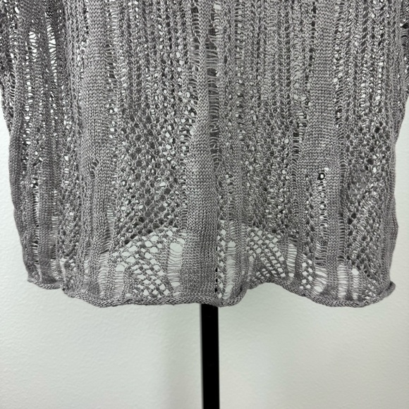 Eileen Fisher Crochet Linen Blend Short Sleeve Grey Popover Top, Sz L - Picture 3 of 8